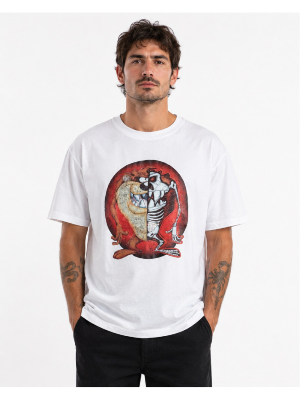 Shein Medium White Short Sleeve T-Shit /w Taz from Looney Tunes Graphic NWT